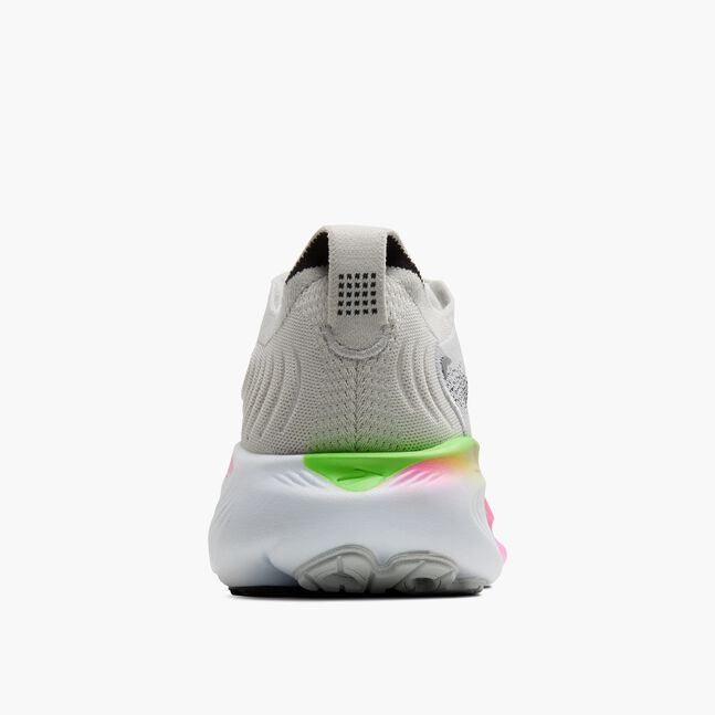 WOMEN Adrenaline GTS 25