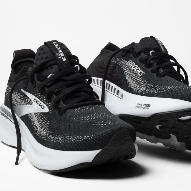 WOMEN Adrenaline GTS 25